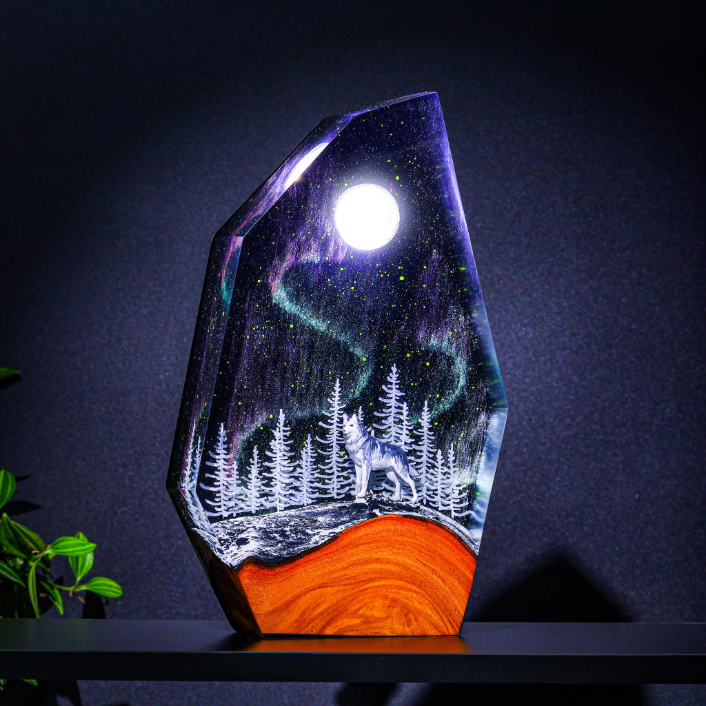 Aurora Borealis HUSKY Night Light