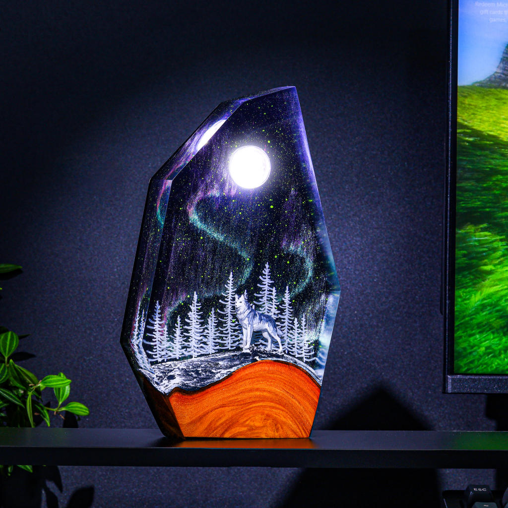 Aurora Borealis HUSKY Night Light
