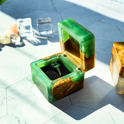 Square Epoxy Resin Engagement Ring Box