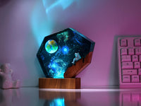 The EARTH and Astronaut Epoxy Lamp - image 16