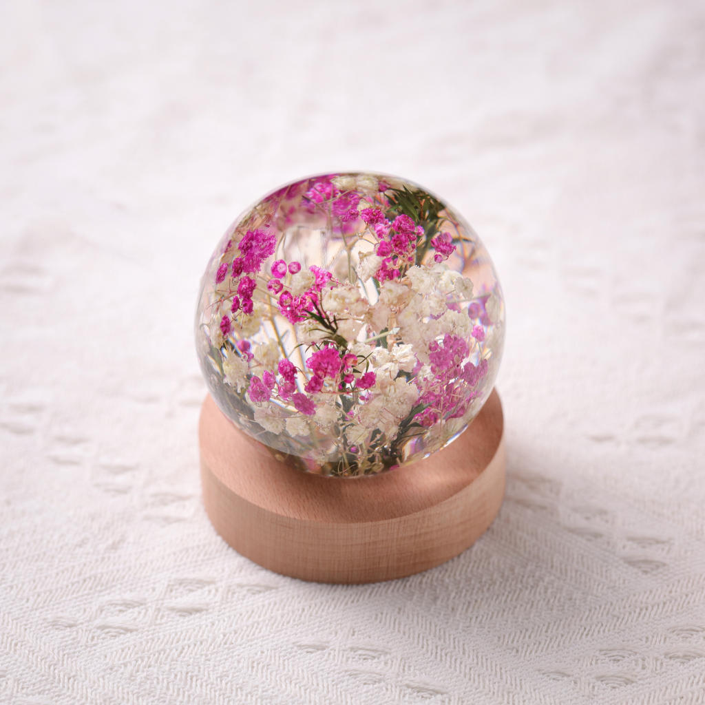Baby's Breath Flower Epoxy Night Light