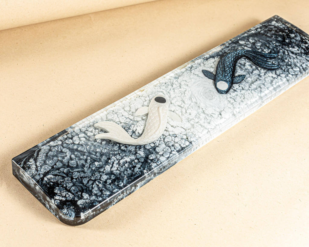 Black and white resin wrist rest