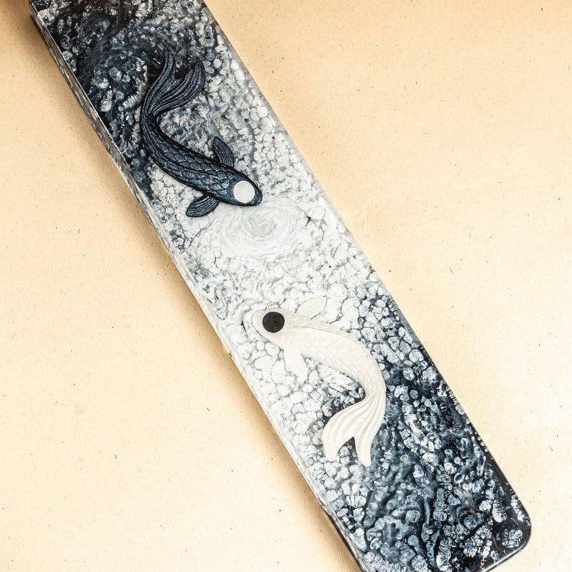 Black and white resin wrist rest