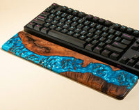 Yin Yang Resin and Wood wrist rest - image 3