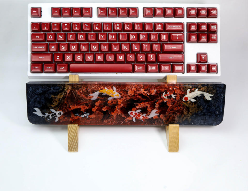 Koi Wrist rest