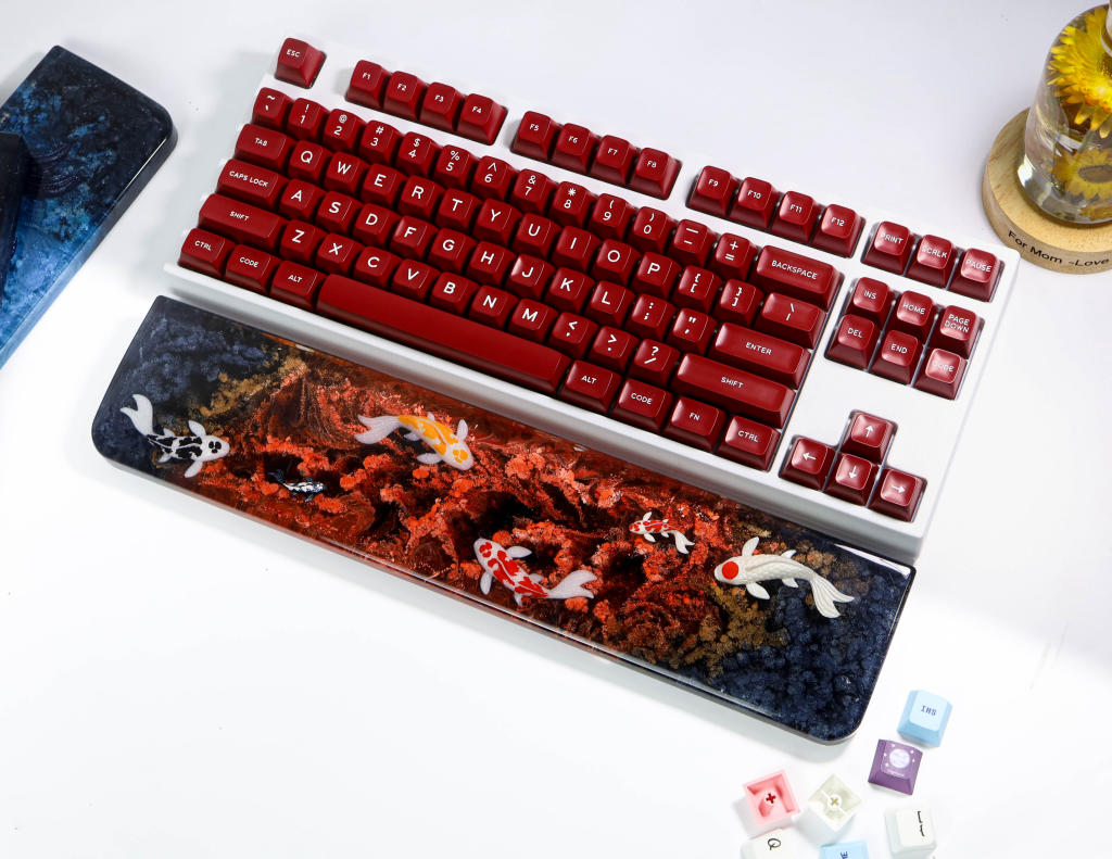 Koi Wrist rest