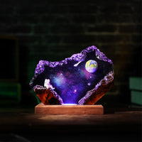 The Earth and Astronaut Epoxy Lamp Ver 2 - image 7