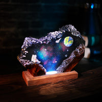 The Earth and Astronaut Epoxy Lamp Ver 2 - image 9