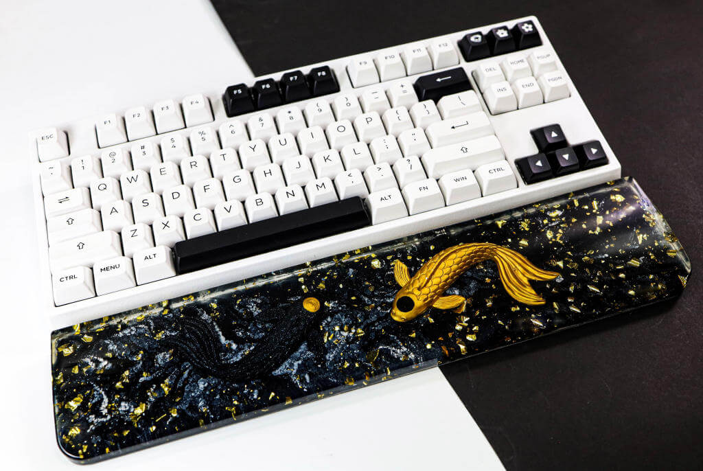 Yin Yang Resin Wrist Rest